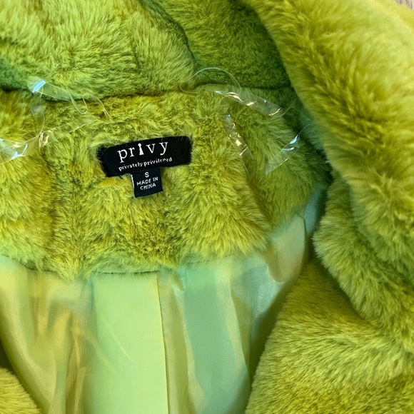 Cropped jacket - Picture 3 of 4